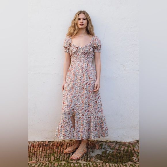 Sonmer Dresses & Skirts - Floral Puff-Sleeve Midi Dress in Cream and Pink